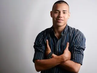 AdanCooper online ass cunt