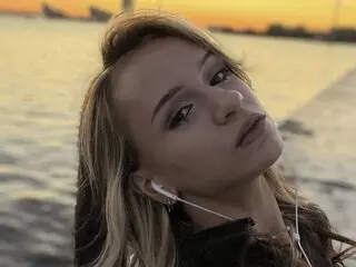 AgataMilk porn private livejasmin.com