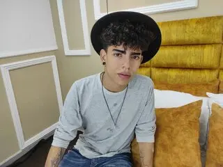 AlecTibed webcam private live