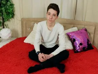 AlexCowell online webcam pics
