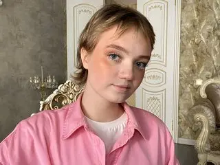 AlexaSvan video naked recorded