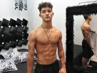 AlexandroGoitia online live shows