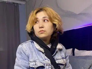 AliceBalm lj live nude
