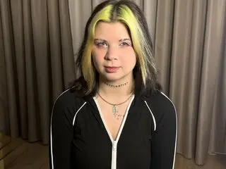AliceSpencery show cam anal