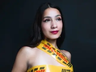 AmberCystal toy webcam nude