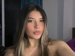AmberDaimons pics free ass