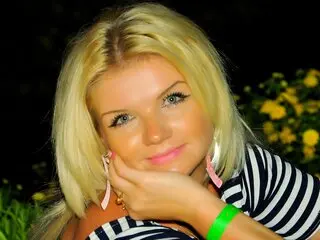 AttractionLady live cam online