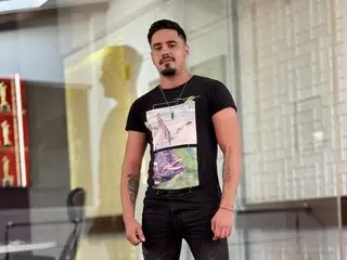 AxelWaylon camshow private cam