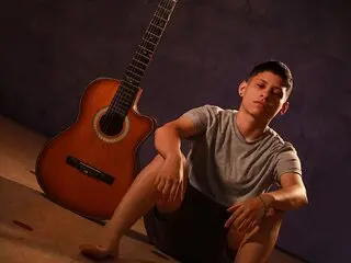 BakerTomy anal jasmin cunt