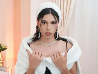 BellaLambert show recorded porn