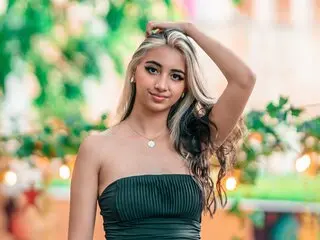 BellaWarner show hd shows