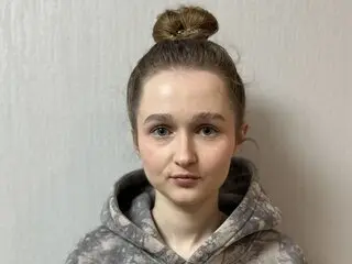 BethAustin cam cunt livejasmine