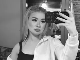 BevGreff camshow livejasmin cam