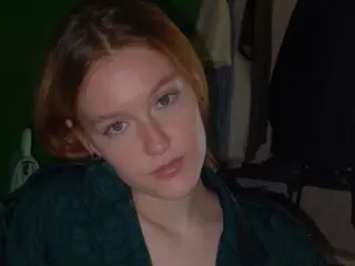 BronwynDivens real live shows