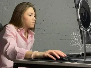 CaroleSpiering recorded private real