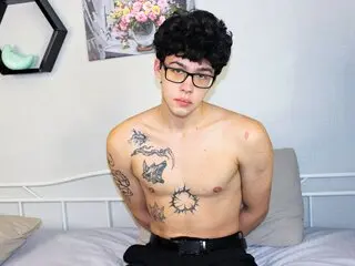 ChrisDavi shows livejasmin.com lj
