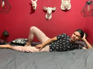 ChristopherCallum online shows video
