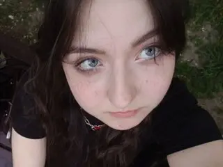 DebbieChambers live porn video