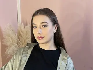 DorotheaThaniel camshow live live