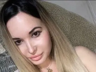ElinaLambert webcam live online