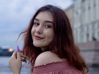 EllaPerry show real cam