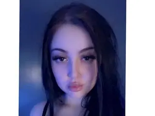 EllieCarr private real shows