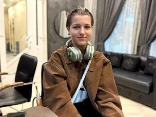ElsaPortman private cunt nude