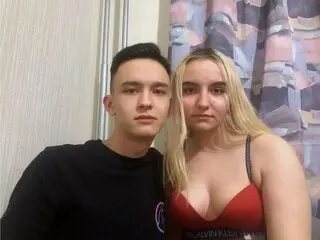 EmiliAndAlex private anal cam