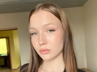 EmilyMool nude recorded livesex