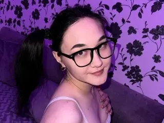 EngelGrief shows nude ass