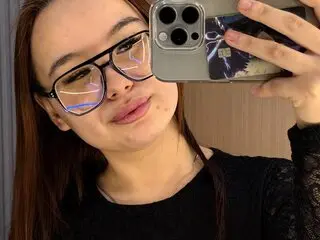 EvaCutten ass shows toy