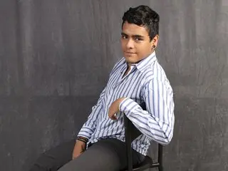 HotBigRyan jasmin pics shows