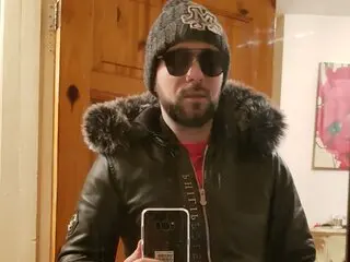 IanTorres toy live video
