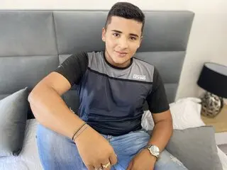 IsaacSmith online jasminlive hd