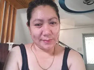 IskaShane webcam online free