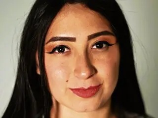 JuliethCruz shows live jasmin