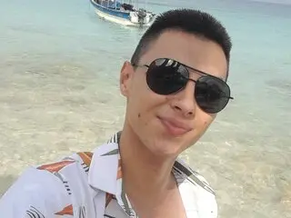 KyleWright free video webcam
