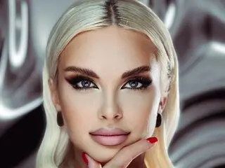 LauraLil nude livejasmin.com video