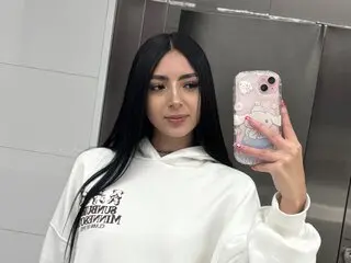 LauraMeeth hd camshow cunt