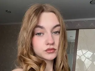 LisaWrig free toy real
