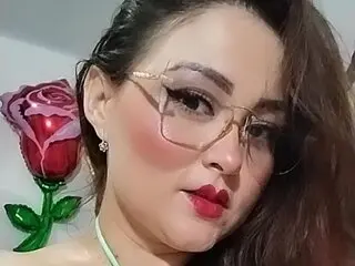 lindaSimson real livejasmin live