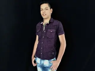 LukasDrake show online shows