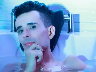 MarcusGuftason show toy private
