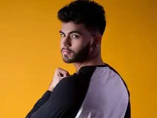 MaxButler fuck naked livejasmin
