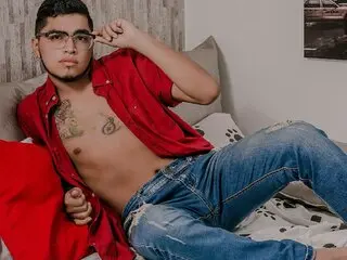 MaxCoper naked camshow jasmin