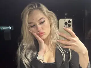 MelanieWilliam video cunt jasminlive