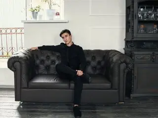 MilanRaw private private webcam