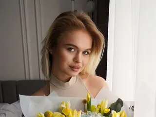 MillaFink toy live hd