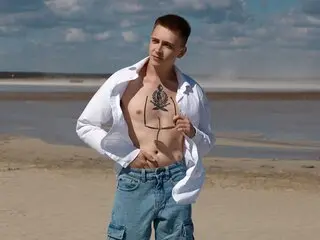 NicholasBates camshow private webcam