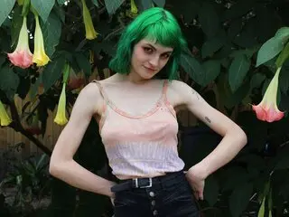 NoraTHCourteous show lj pics